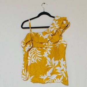 woman’s one shoulder top